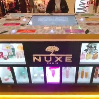 Nuxe - Interactive Stand